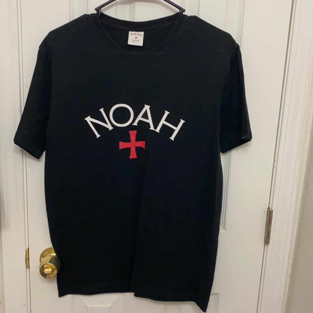 Noah T-shirt